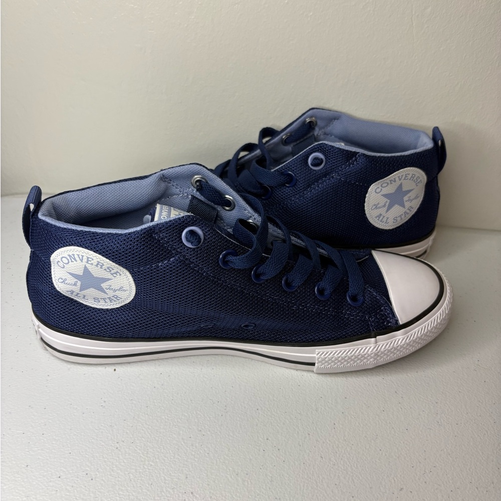 Converse Blue Sneakers Classic Canvas Design